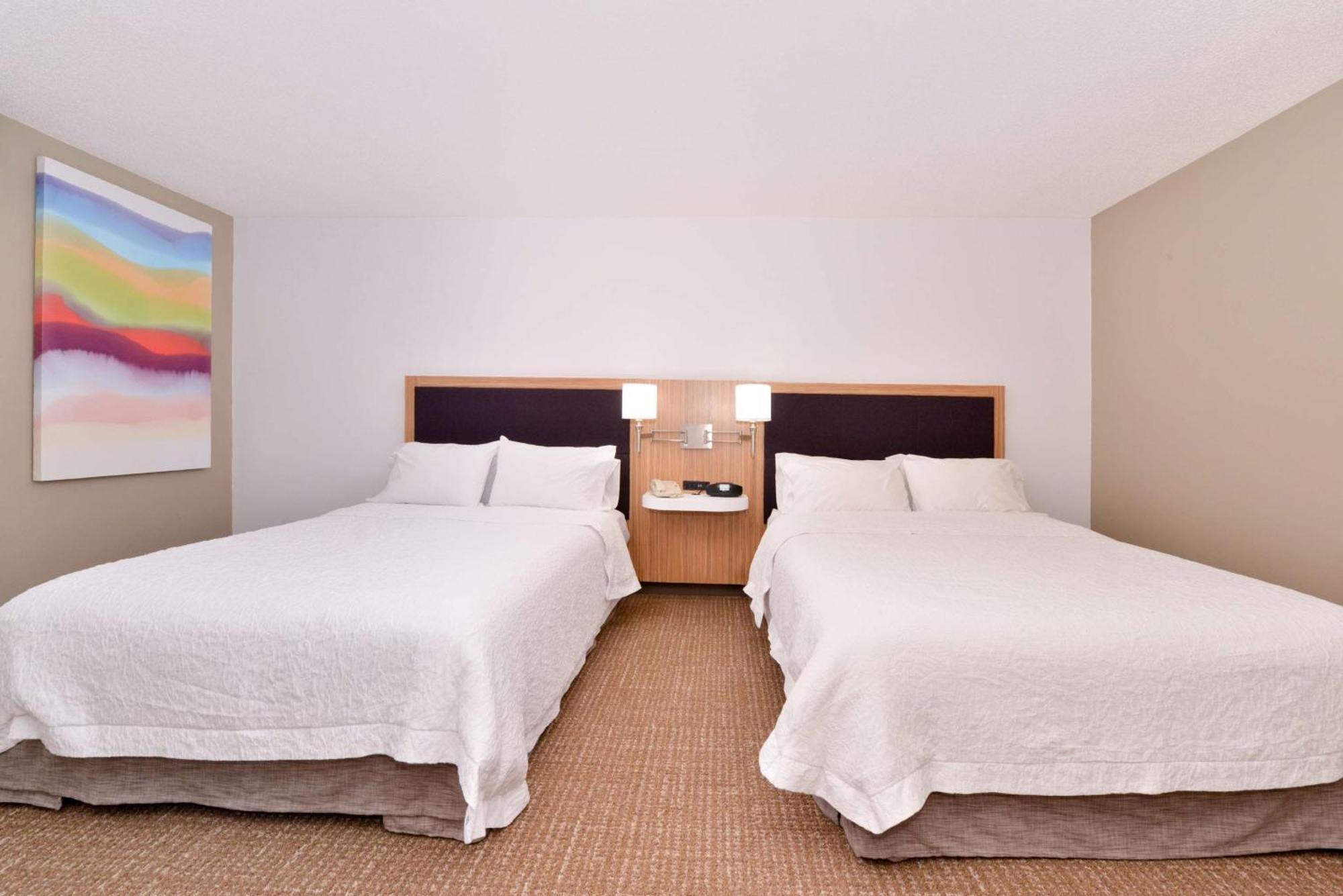 Hampton Inn & Suites By Hilton Plymouth Exterior photo