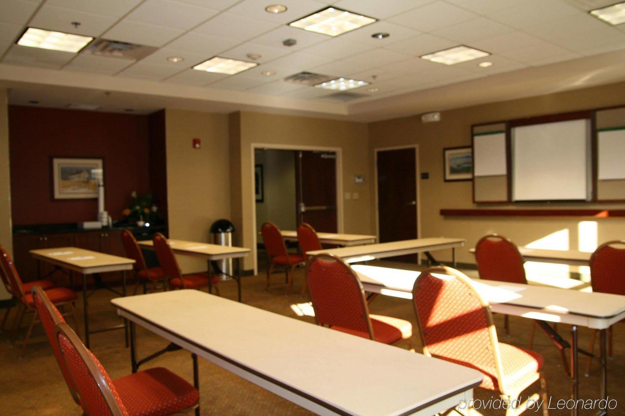 Hampton Inn & Suites By Hilton Plymouth Facilities photo